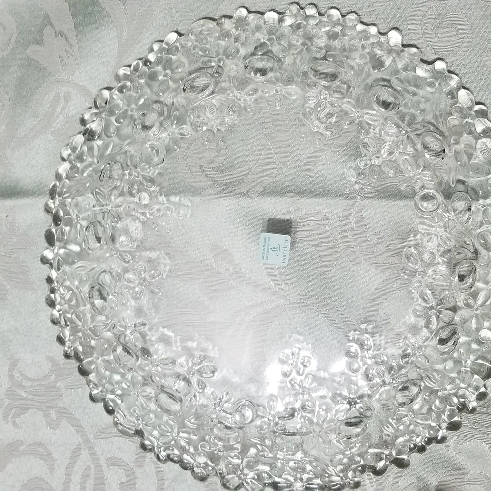 PartyLite Candle Holder, Pillar Tray, Retired, Flower, Clear NIB - Picture 3 of 12